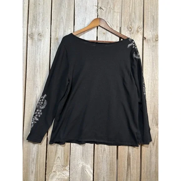 August Silk Black Silk Blend Embroidered Sleeve Stretch Top Women's 1X - Picture 3 of 6